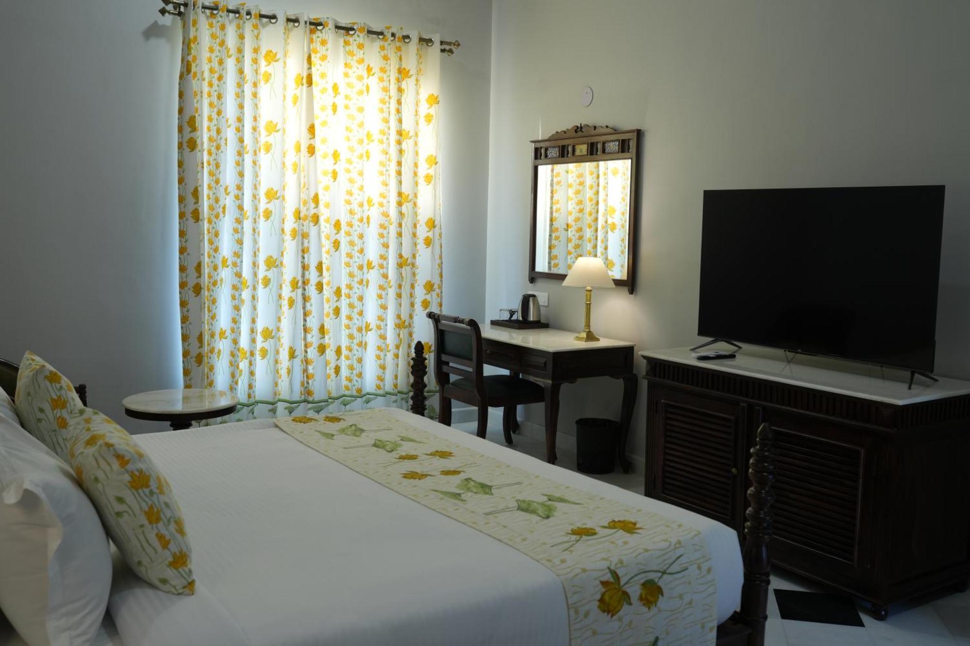 Chez Lavania - A Boutique Homestay Удайпур Екстериор снимка