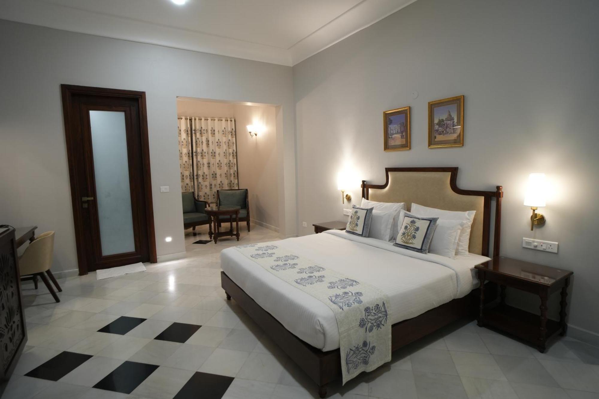 Chez Lavania - A Boutique Homestay Удайпур Стая снимка