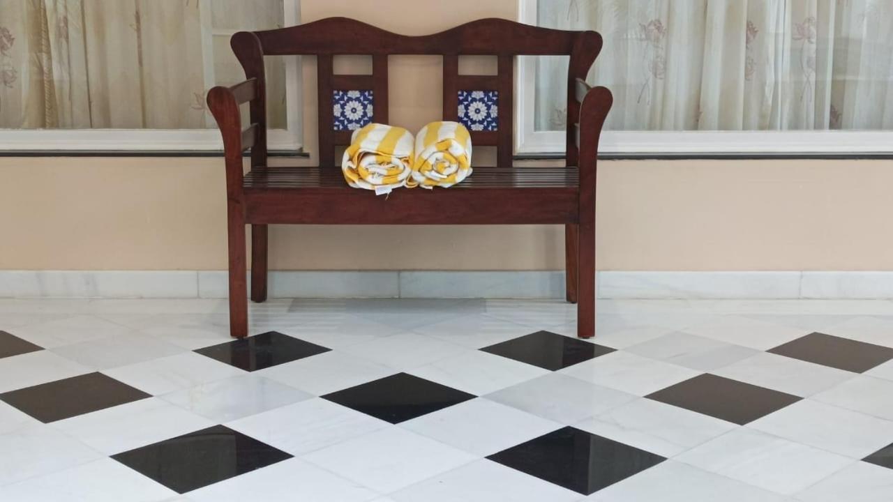 Chez Lavania - A Boutique Homestay Удайпур Екстериор снимка